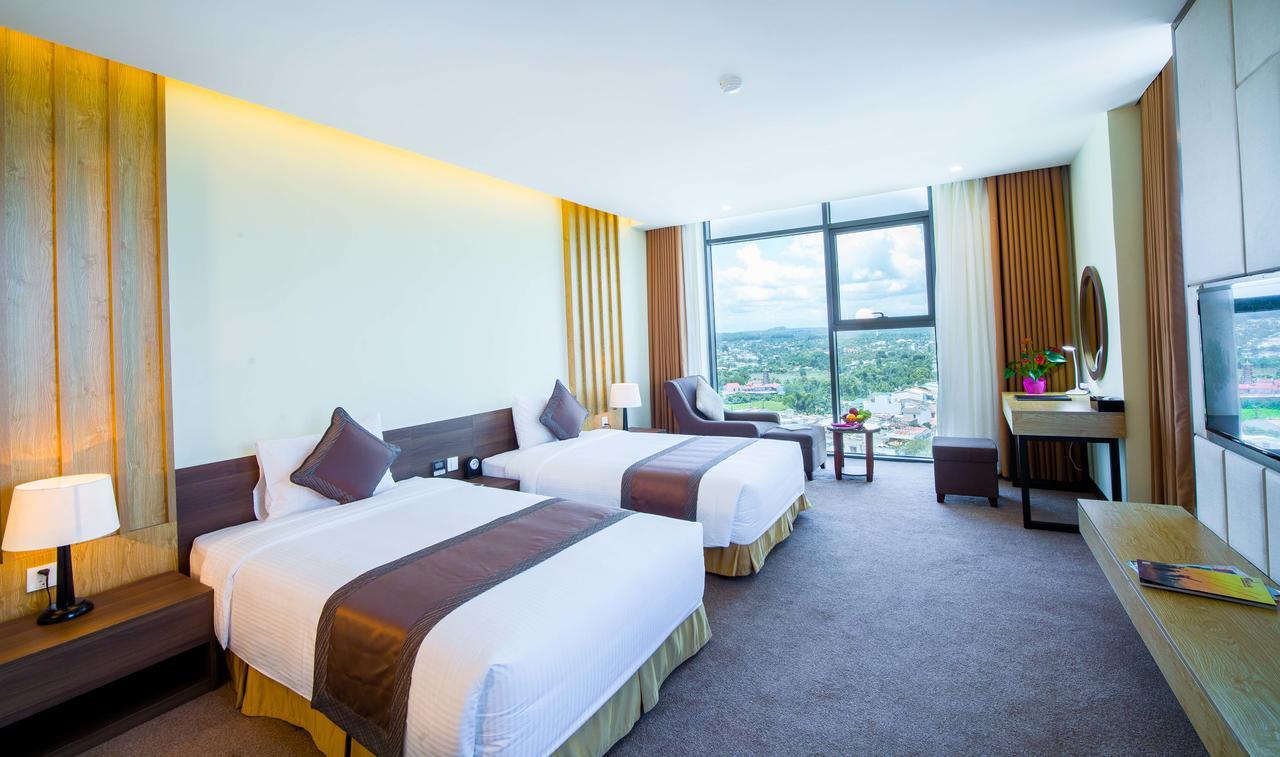 Muong Thanh Luxury Buon Ma Thuot Hotel מראה חיצוני תמונה