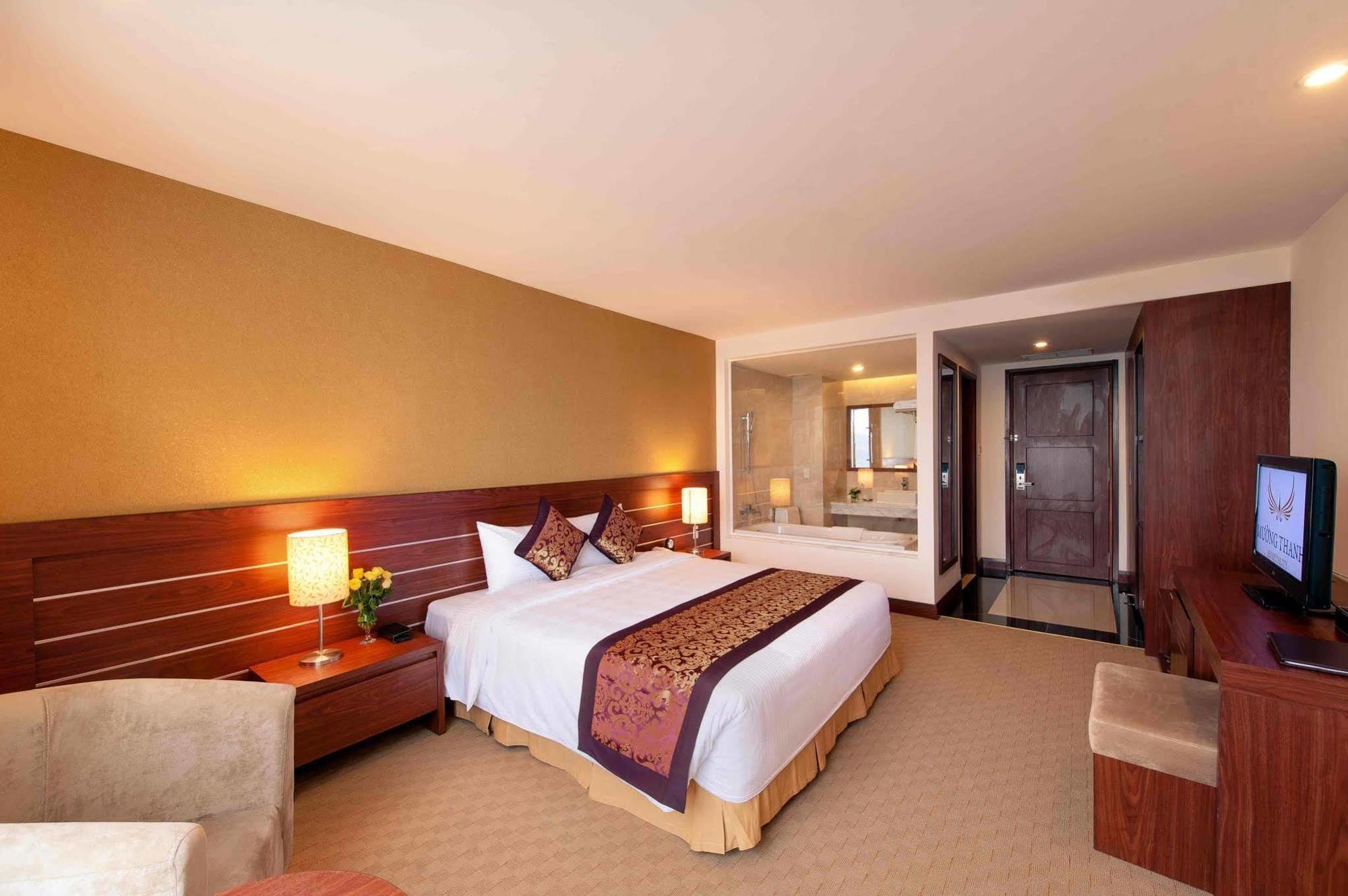 Muong Thanh Luxury Buon Ma Thuot Hotel מראה חיצוני תמונה